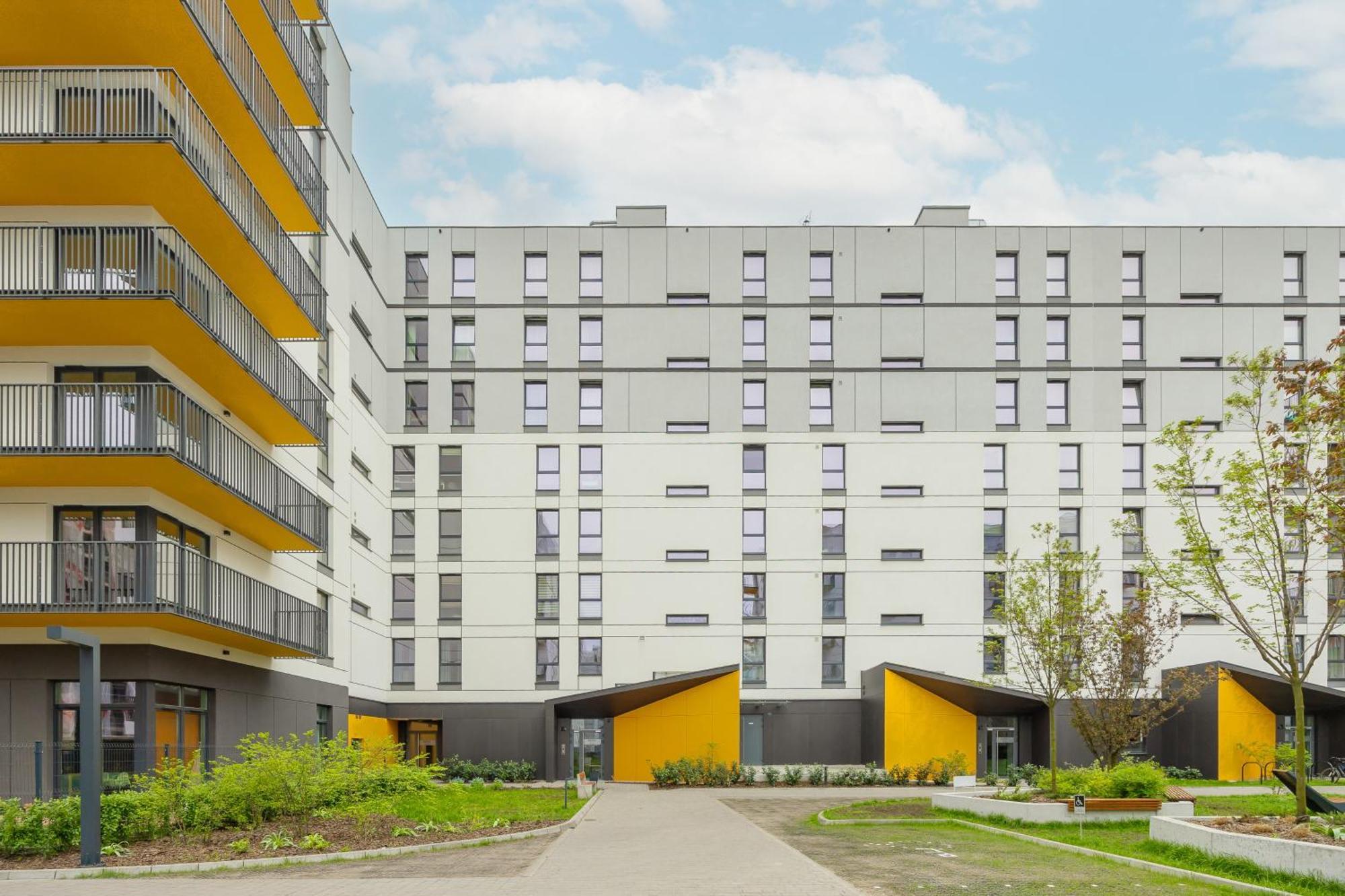 Stylish Apartments With Parking By Noclegi Renters Varsovia Exterior foto